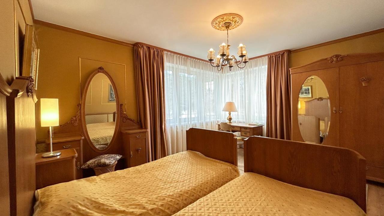 Villa Moderna Юрмала Екстер'єр фото