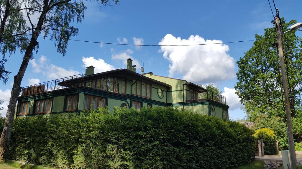 Villa Moderna Юрмала Екстер'єр фото