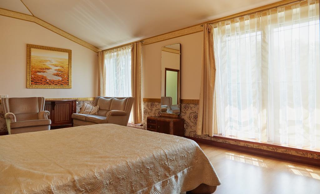 Villa Moderna Юрмала Екстер'єр фото